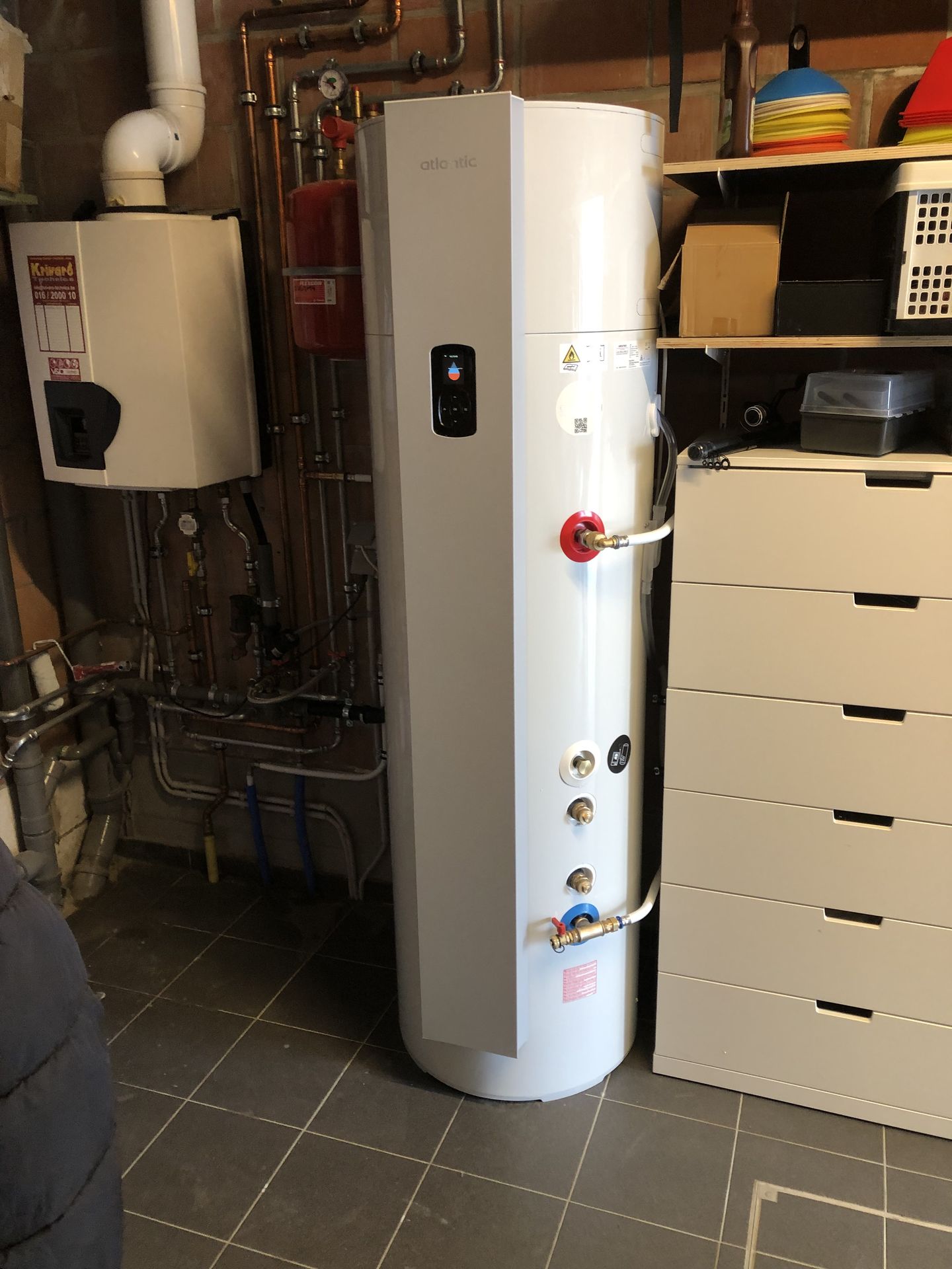 Atlantic Explorer 270 L warmtepompboiler geplaatst door Ecowatt in Herent